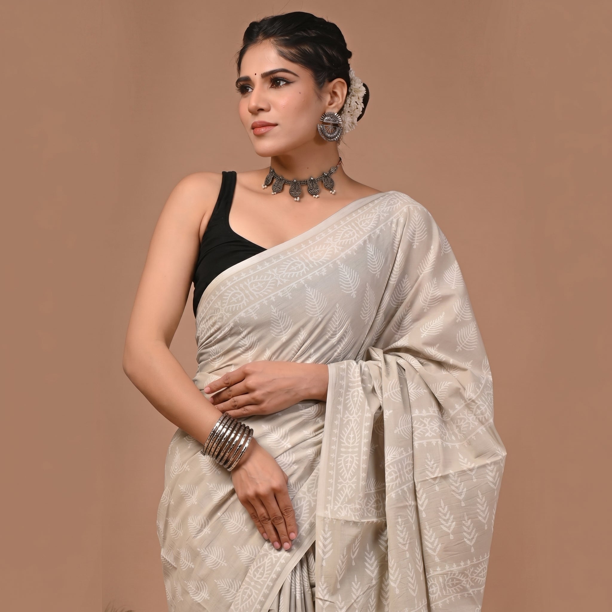 Hand Block Printed Cotton Mul Saree - Ivory Tone-on-Tone Leaf Jaal